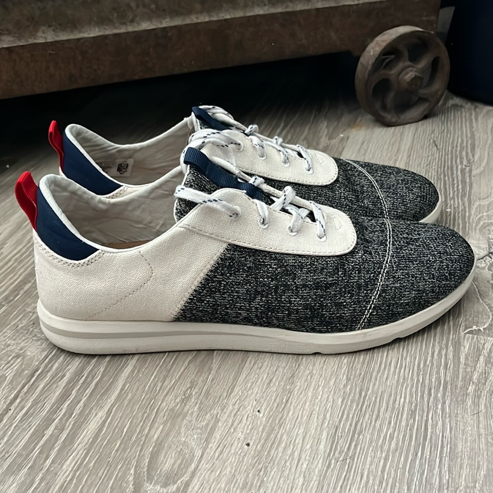 Tom’s cabrillo sneakers/12